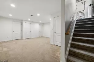20 Gable Walk, Livingston, NJ 07039 - Photo 28