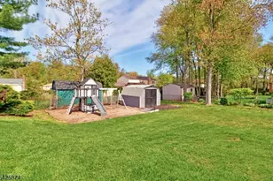 13 Hanover Rd, East Hanover Township, NJ 07936 - Photo 24