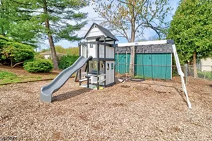 13 Hanover Rd, East Hanover Township, NJ 07936 - Photo 20