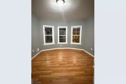 380 Halsted St, East Orange, NJ 07018 - Photo 8