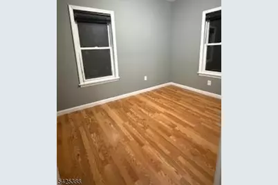 380 Halsted St, East Orange, NJ 07018 - Photo 4