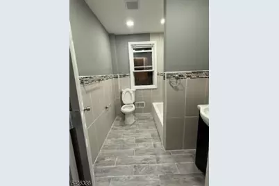 380 Halsted St, East Orange, NJ 07018 - Photo 8