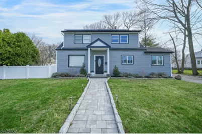 33 Cathy Ave, Hawthorne, NJ 07506 - Photo 1