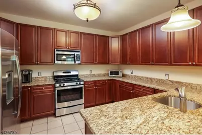 5110 Enclave Cir #5110, Franklin Township, NJ 08873 - Photo 14