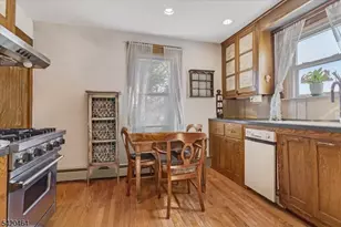 12-17 Roosevelt Pl, Fair Lawn, NJ 07410 - Photo 8