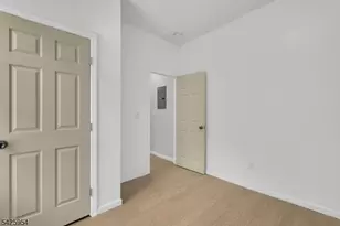 123 Dodd St, East Orange, NJ 07017 - Photo 20