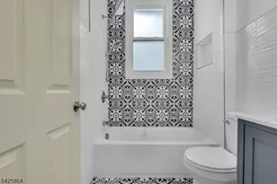 123 Dodd St, East Orange, NJ 07017 - Photo 18