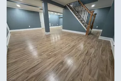 15 Sweetwood Ct, Parsippany, NJ 07054 - Photo 24