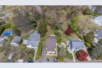 31 Iroquois Trl, Denville, NJ 07834 - Photo 40