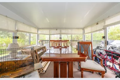 31 Iroquois Trl, Denville, NJ 07834 - Photo 20