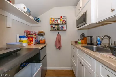 31 Iroquois Trl, Denville, NJ 07834 - Photo 30