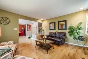 82 Nostrand Rd, Hillsborough Township, NJ 08844 - Photo 12