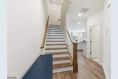 44 Dahlia Dr, Warren Township, NJ 07059 - Photo 18