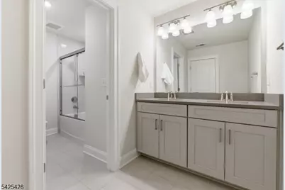 44 Dahlia Dr, Warren Township, NJ 07059 - Photo 28