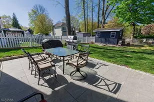 27 Schuyler Dr, Clark Township, NJ 07066 - Photo 8