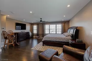 27 Schuyler Dr, Clark Township, NJ 07066 - Photo 32
