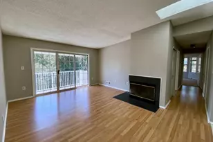 177 Rachel Ct, Franklin Township, NJ 08823 - Photo 4