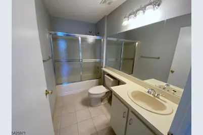 177 Rachel Ct, Franklin Township, NJ 08823 - Photo 16