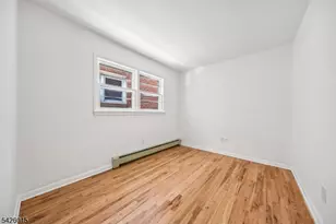 7807 Park Ave, North Bergen, NJ 07047 - Photo 10