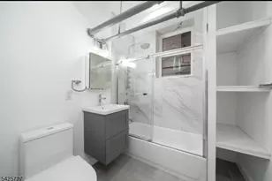 340 Fairmount Ave, Jersey City, NJ 07306 - Photo 4