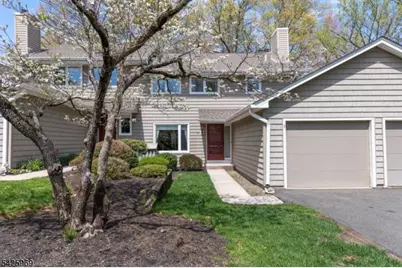 3 Macmillan Ct, Mahwah, NJ 07430 - Photo 1