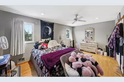 121 W Hill Rd, Woodbridge Township, NJ 07067 - Photo 30