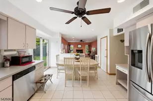 121 W Hill Rd, Woodbridge Township, NJ 07067 - Photo 28