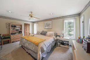 121 W Hill Rd, Woodbridge Township, NJ 07067 - Photo 8
