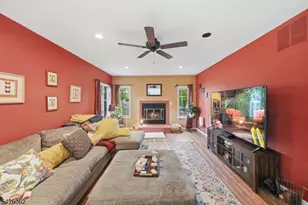 121 W Hill Rd, Woodbridge Township, NJ 07067 - Photo 20