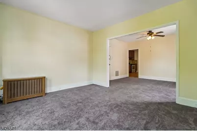 7 Beekman St #2, Bloomfield, NJ 07003 - Photo 14