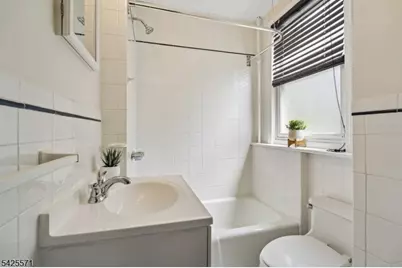 7 Beekman St #2, Bloomfield, NJ 07003 - Photo 24