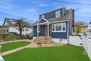 721 E Curtis St, Linden, NJ 07036 - Photo 2