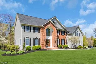 1 Berkshire Ct, Clinton Township, NJ 08833 - Photo 2