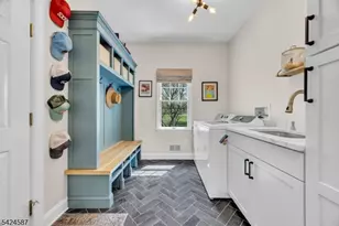 1 Berkshire Ct, Clinton Township, NJ 08833 - Photo 18