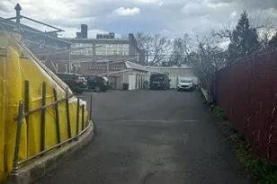 1075 E Jersey St, Elizabeth, NJ 07201 - Photo 10