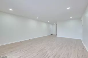 1314 Edison Glen Terrace, Edison, NJ 08837 - Photo 22