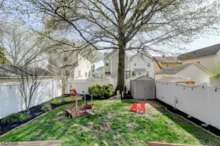 157 Berwyn St, Roselle Park, NJ 07204 - Photo 26
