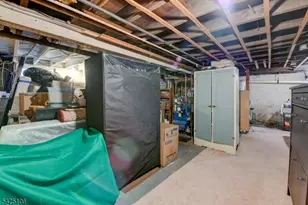 157 Berwyn St, Roselle Park, NJ 07204 - Photo 22