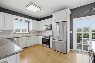 100 Distillery Rd, Readington Twp., NJ 08889 - Photo 10