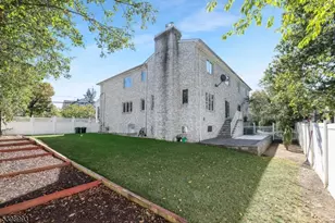 4 Maple Ave, Waldwick, NJ 07463 - Photo 28