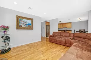 4 Maple Ave, Waldwick, NJ 07463 - Photo 12