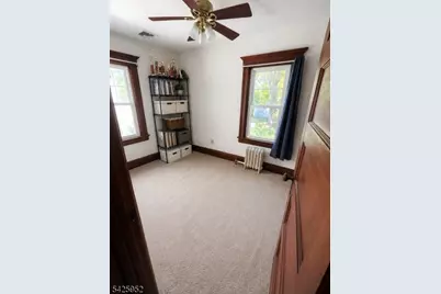 55 W Clay Ave, Roselle Park, NJ 07204 - Photo 10