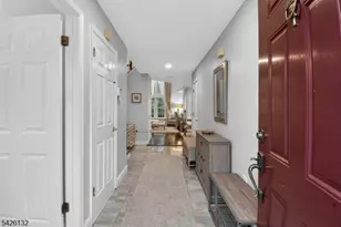 75 Washington Ct, Montville Township, NJ 07082 - Photo 2