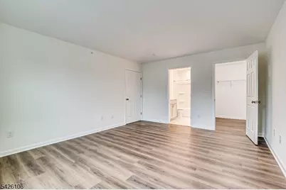 1233 Waterford Dr, Edison, NJ 08817 - Photo 22