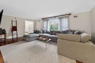8 Telfer Dr, Vernon, NJ 07418 - Photo 10