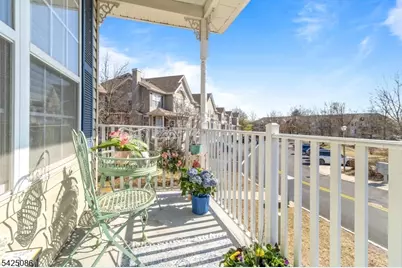 20 Chesterfield Ct, Raritan Township, NJ 08822 - Photo 20