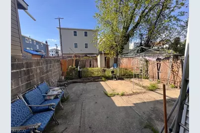 321 S 5th St, Elizabeth, NJ 07206 - Photo 2