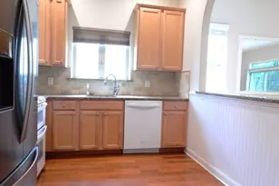579 Edward St, Lopatcong Township, NJ 08865 - Photo 6