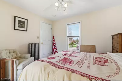 10 Brighton Ave, Andover, NJ 07821 - Photo 22
