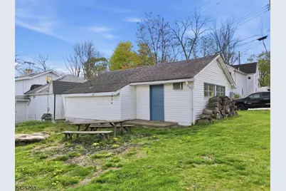 10 Brighton Ave, Andover, NJ 07821 - Photo 8